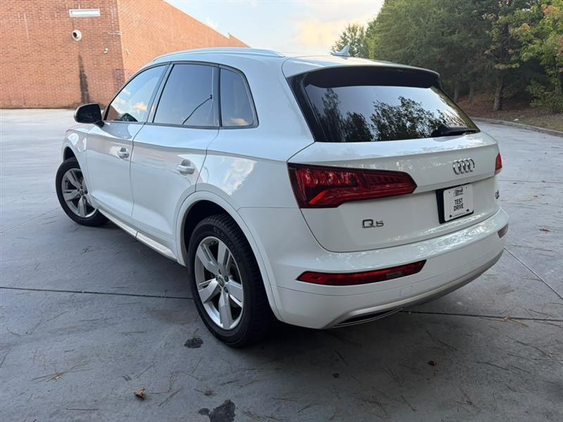 Audi Q5  2018
