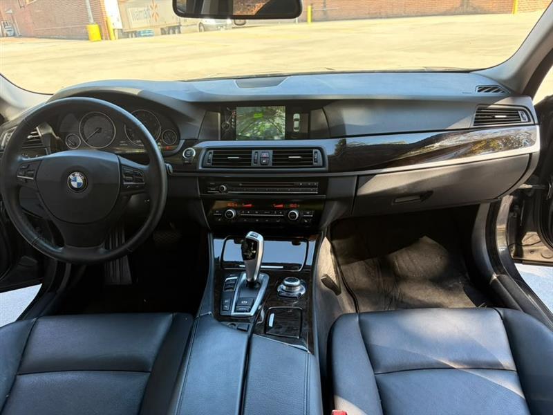 BMW 5-Series  2013
