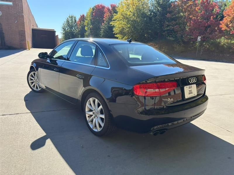 Audi A4  2013