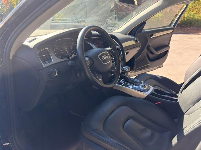 Audi A4  2013