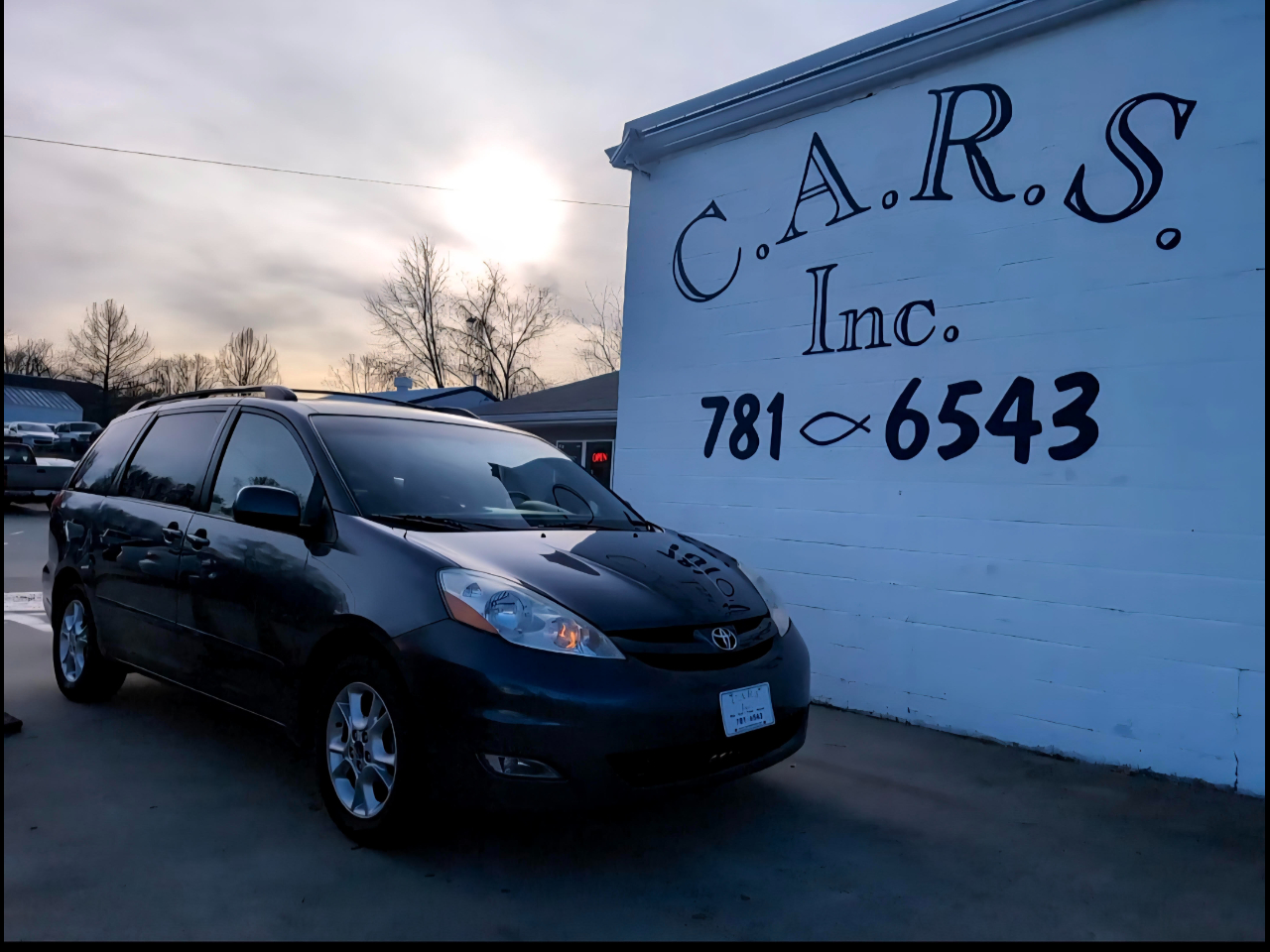 2006 Toyota Sienna XLE's photo