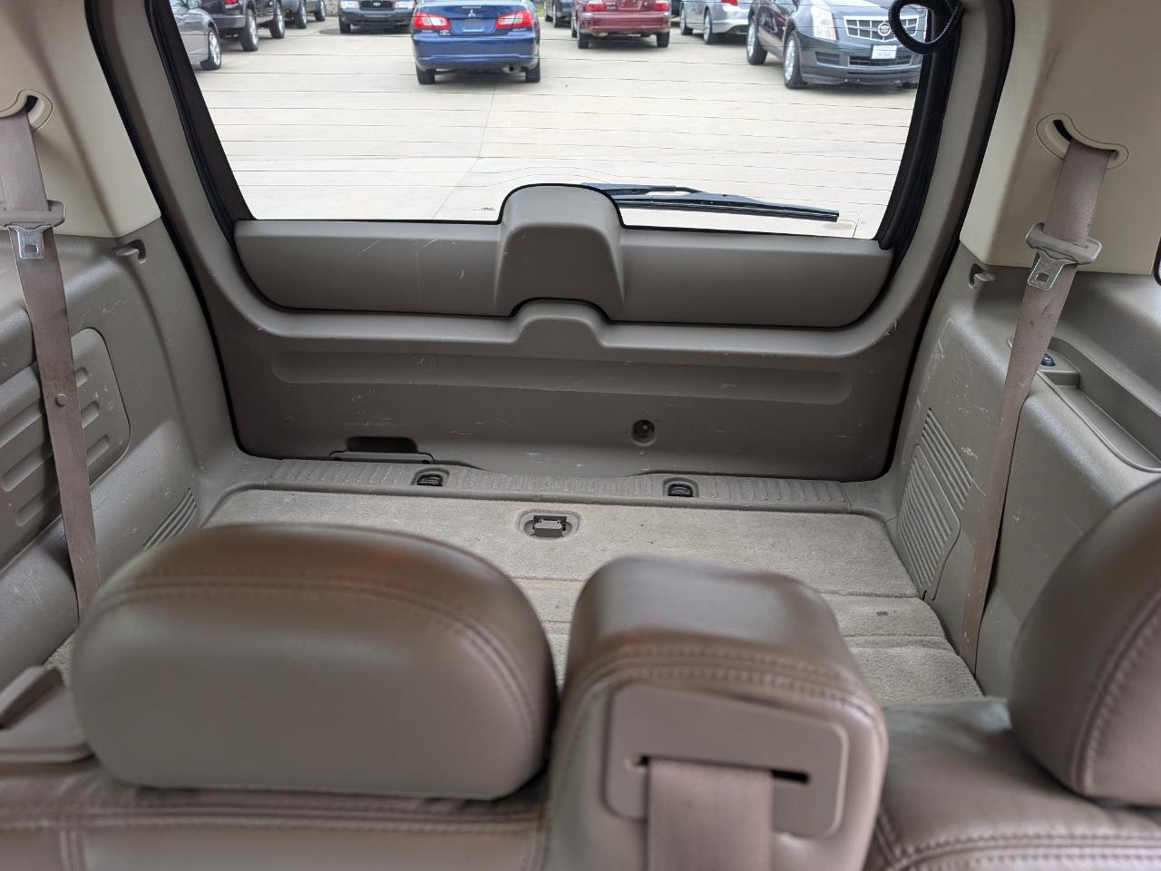 Ford Explorer Eddie Bauer 4.0L 4WD 2004