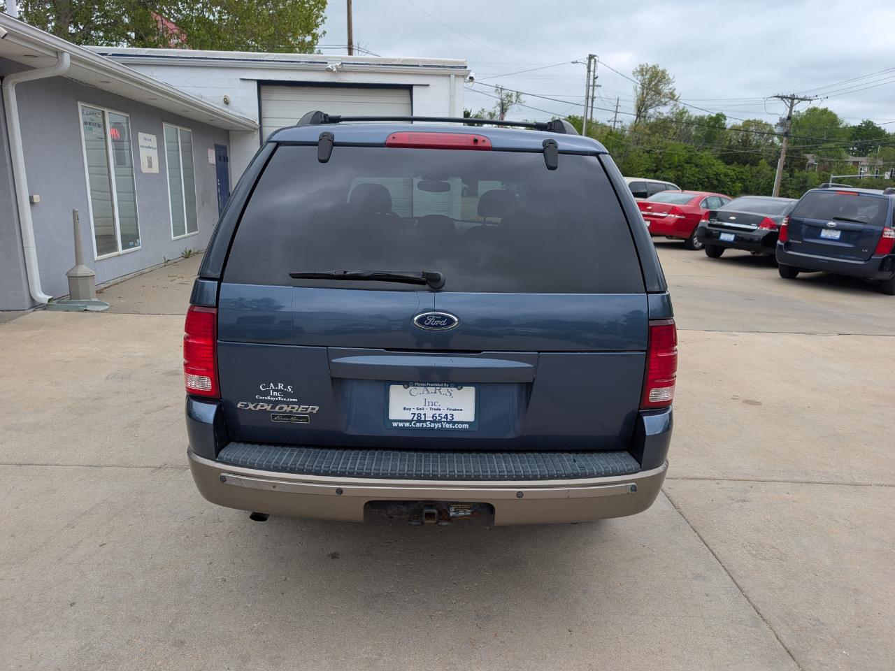 Ford Explorer Eddie Bauer 4.0L 4WD 2004