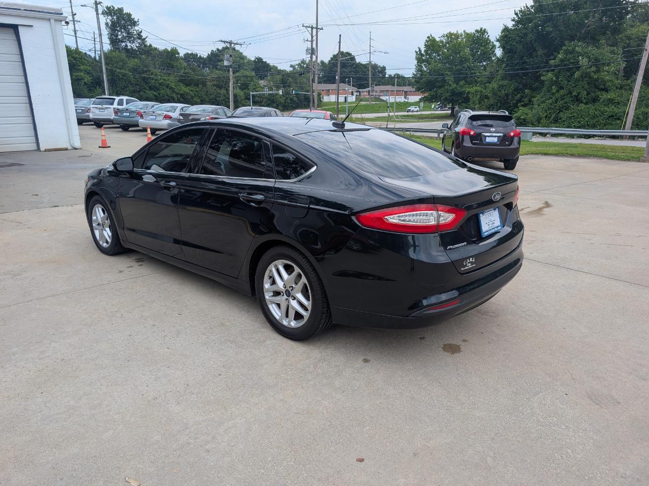 Ford Fusion SE 2014