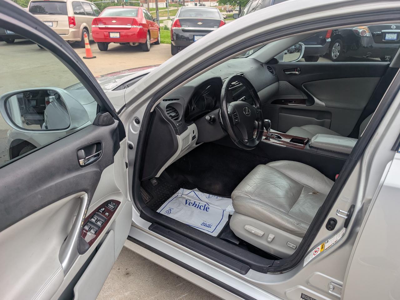 Lexus IS IS 250 AWD 2006