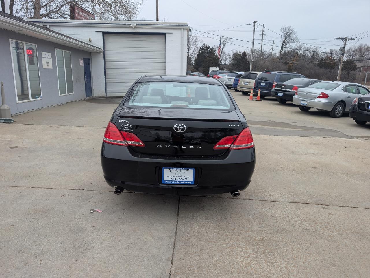 Toyota Avalon Limited 2006