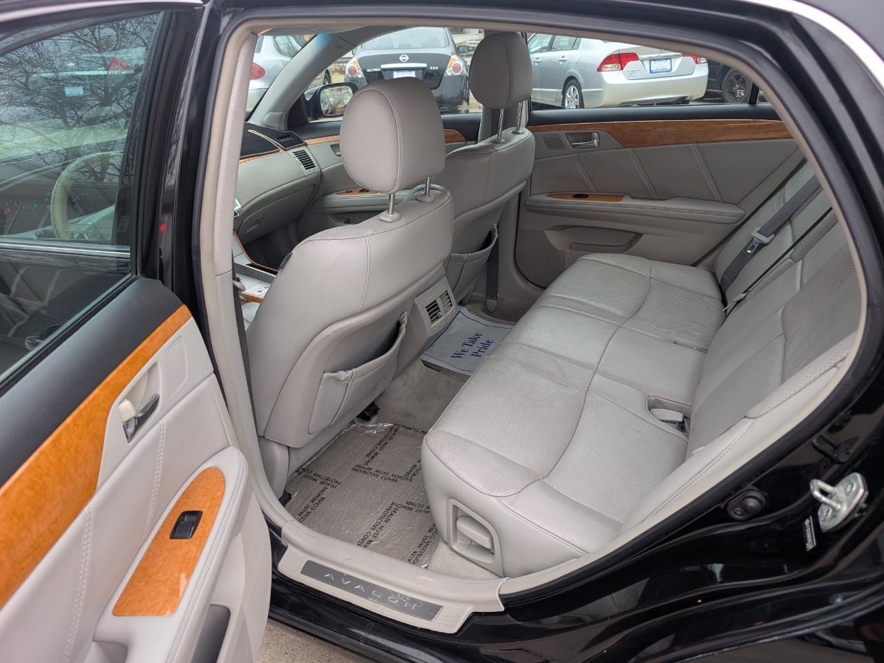 Toyota Avalon Limited 2006