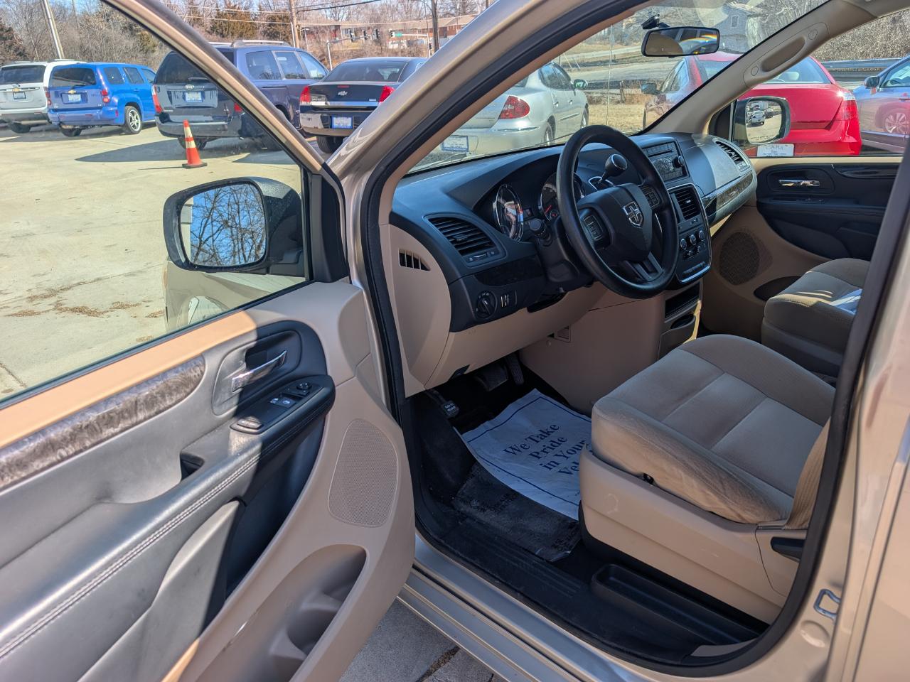 Dodge Grand Caravan SE 2014