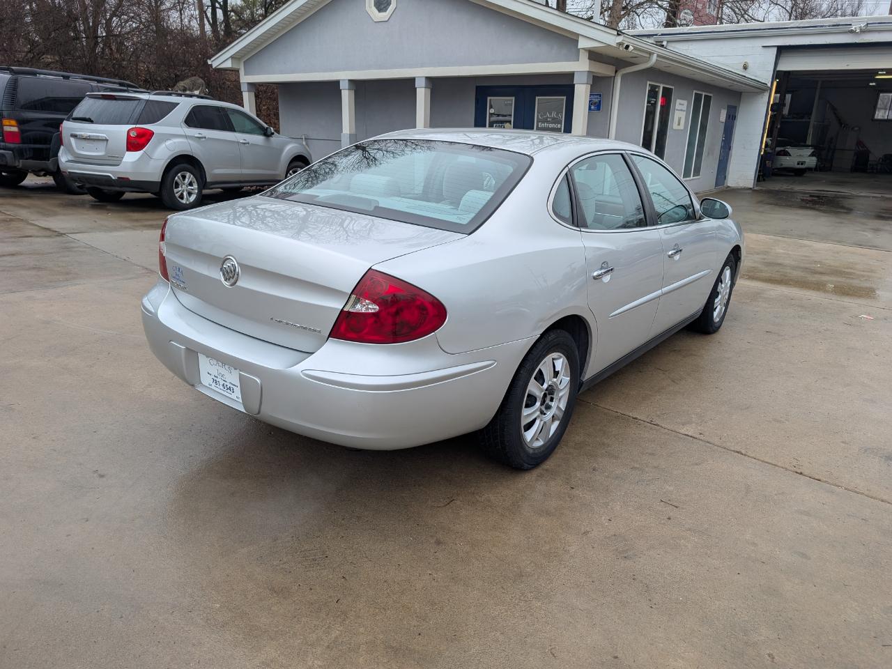 Buick LaCrosse CX 2005