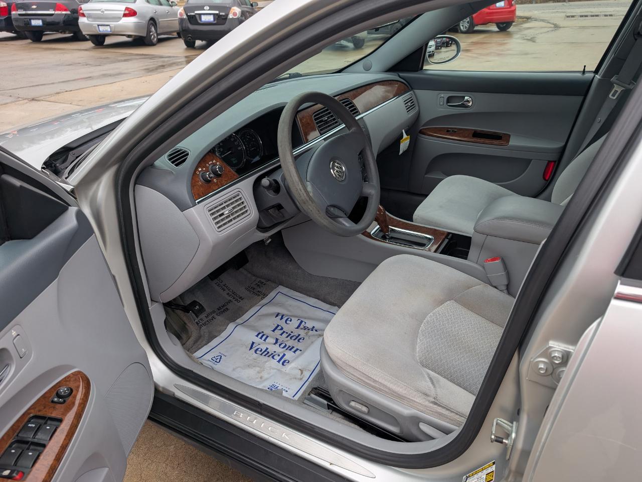 Buick LaCrosse CX 2005