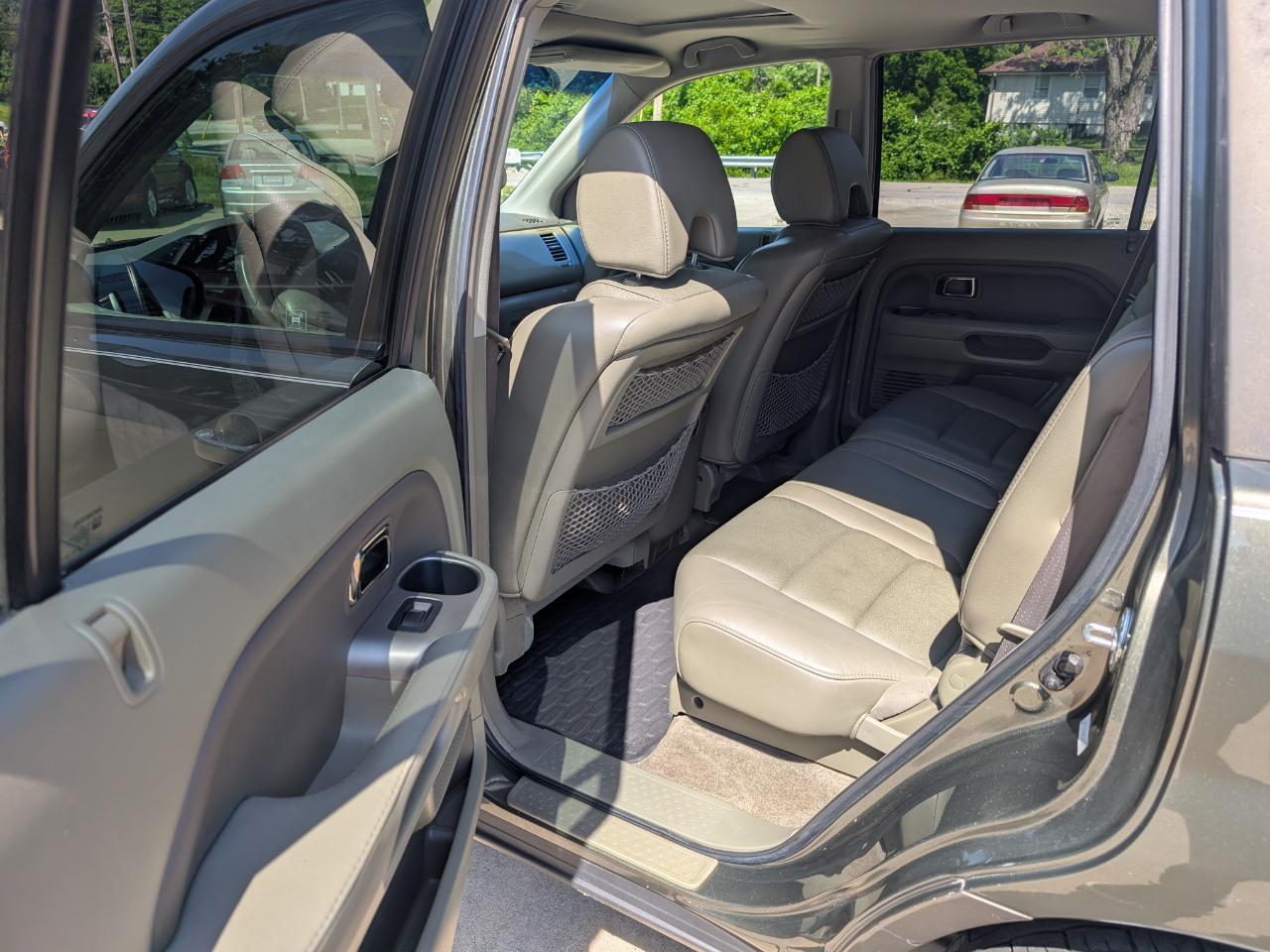 Honda Pilot EX w/ Leather 2006