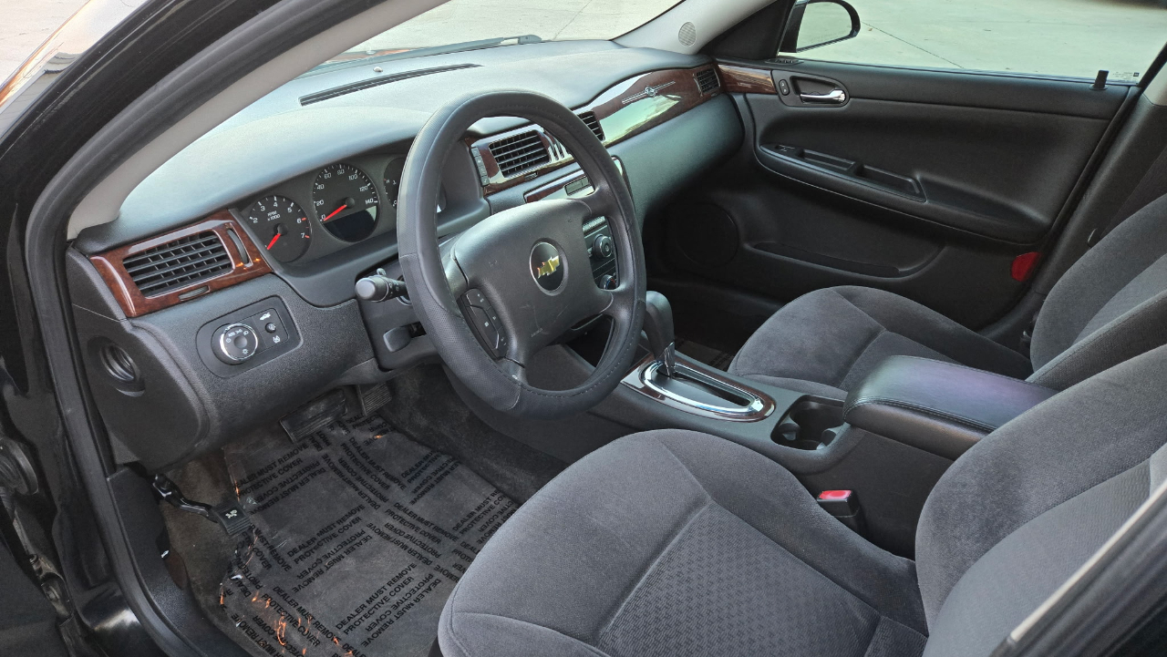 Chevrolet Impala LS 2011