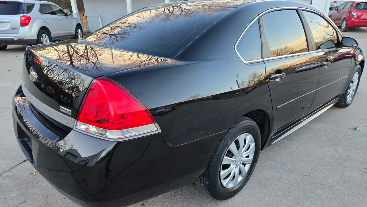 Chevrolet Impala LS 2011