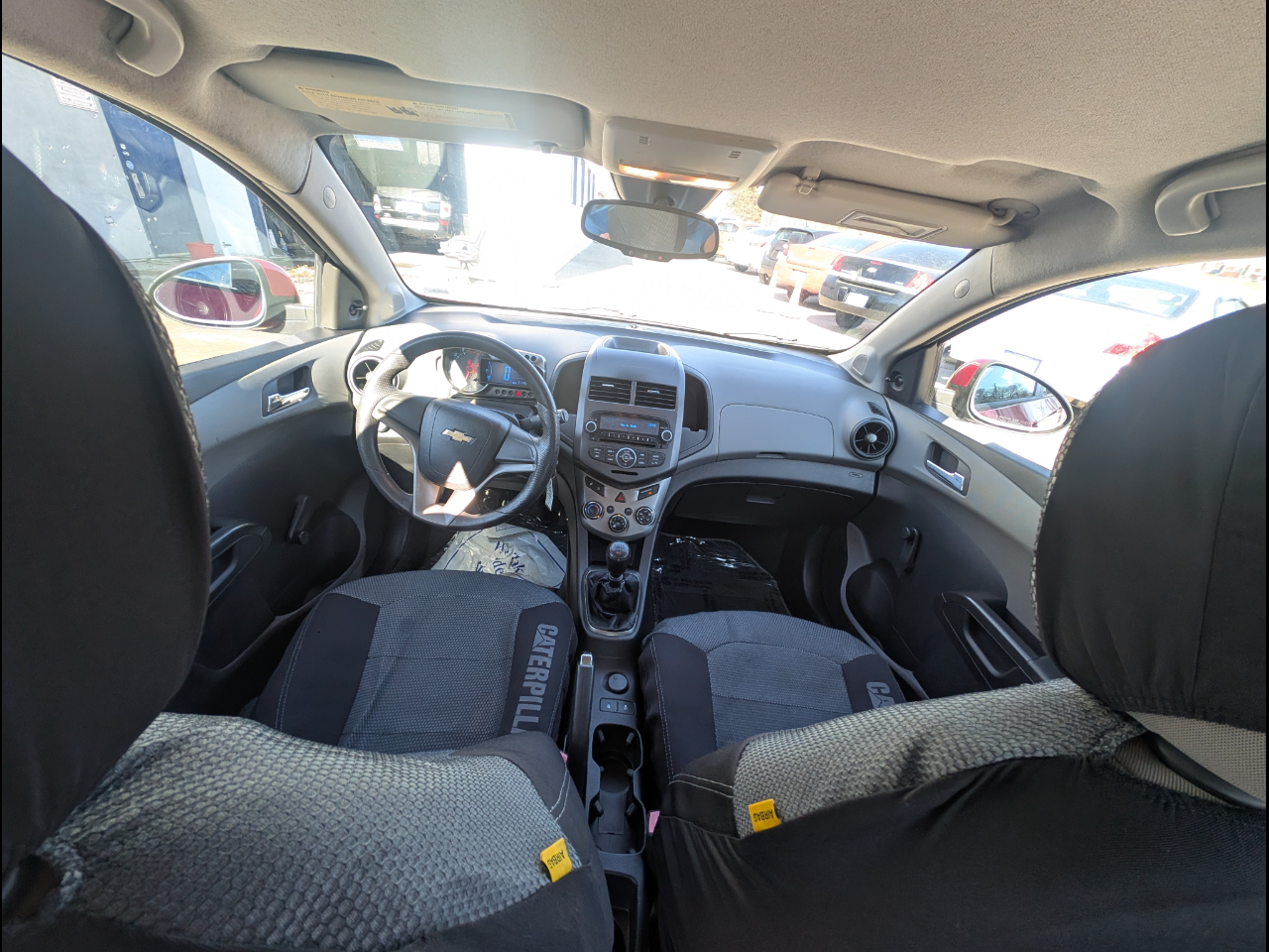 Chevrolet Sonic 1LS 5-Door 2012