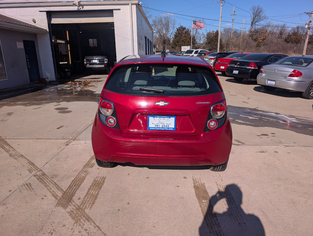 Chevrolet Sonic 1LS 5-Door 2012
