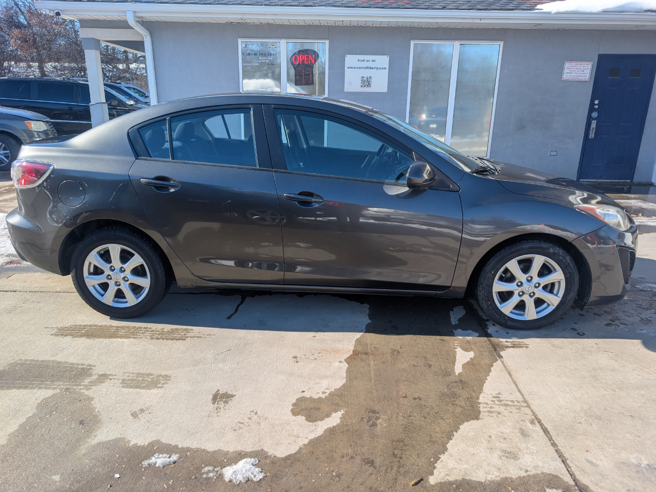 Mazda MAZDA3 i Touring 4-door 2010