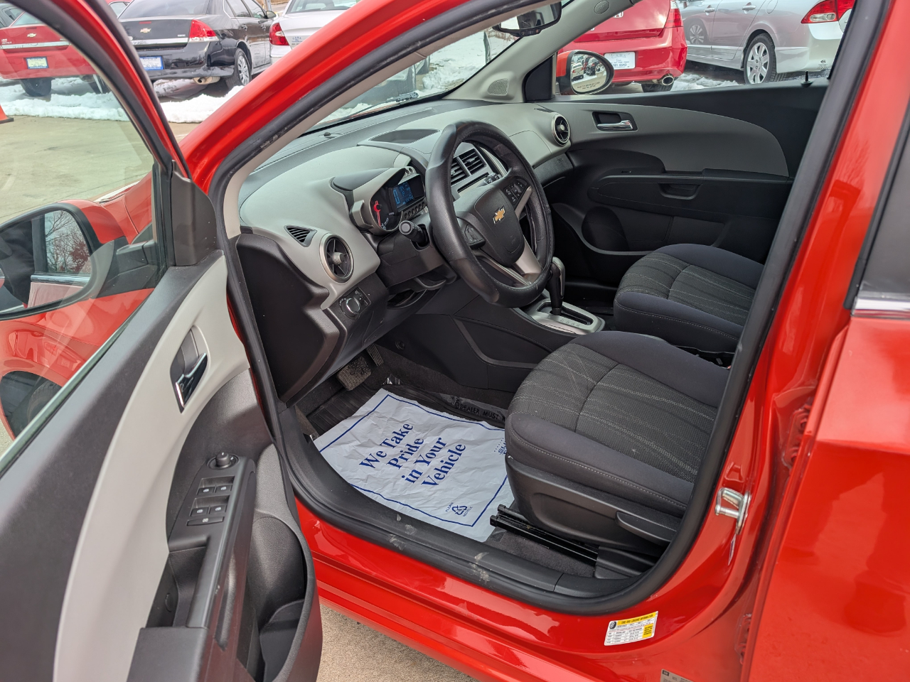 Chevrolet Sonic LT Auto 5-Door 2013