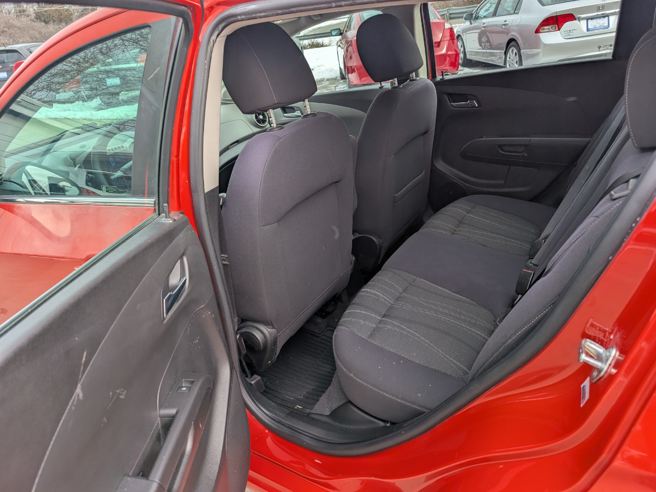 Chevrolet Sonic LT Auto 5-Door 2013