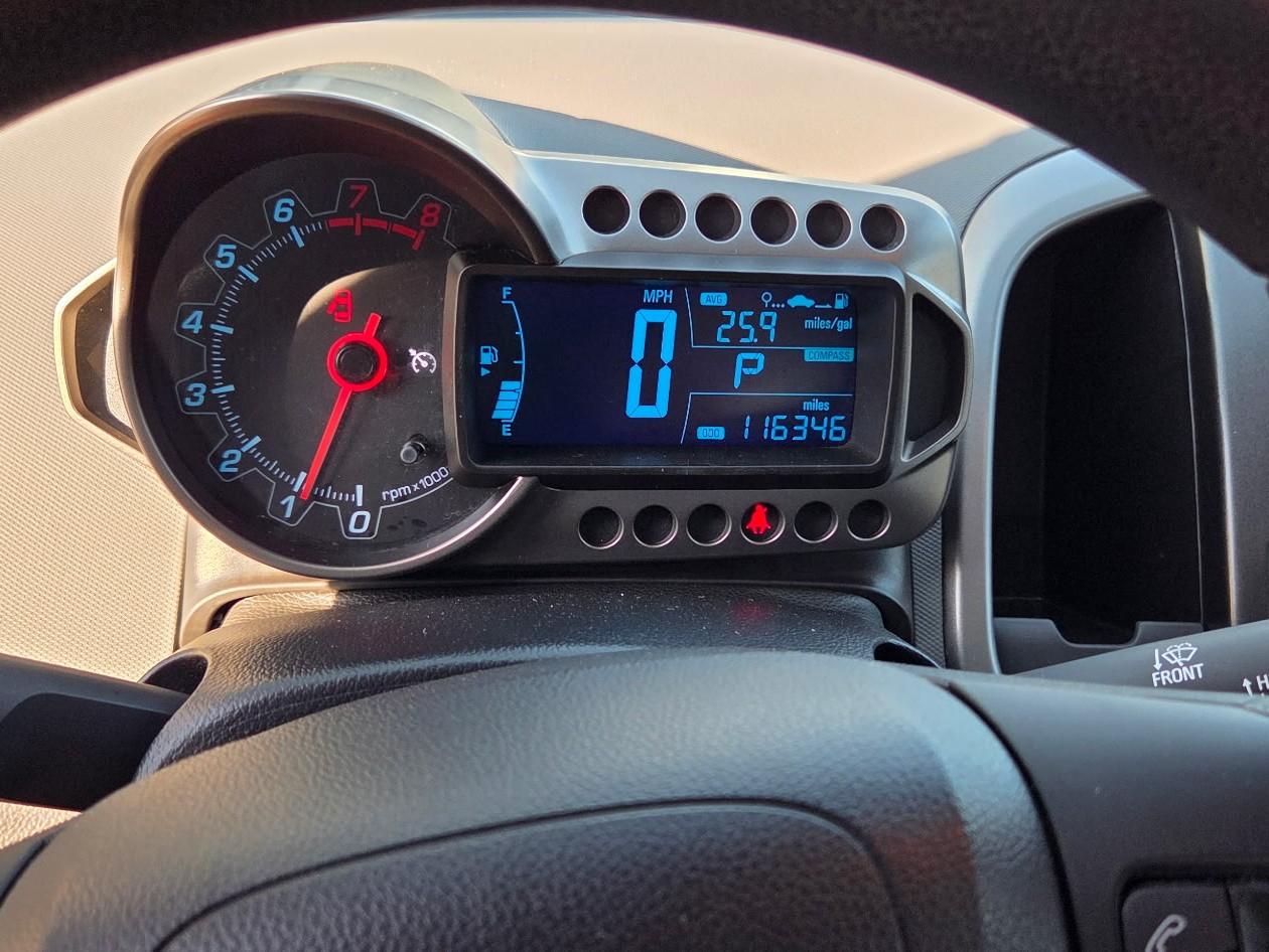 Chevrolet Sonic 2LT 5-Door 2012