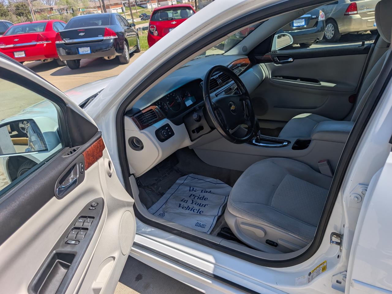 Chevrolet Impala LT 2011