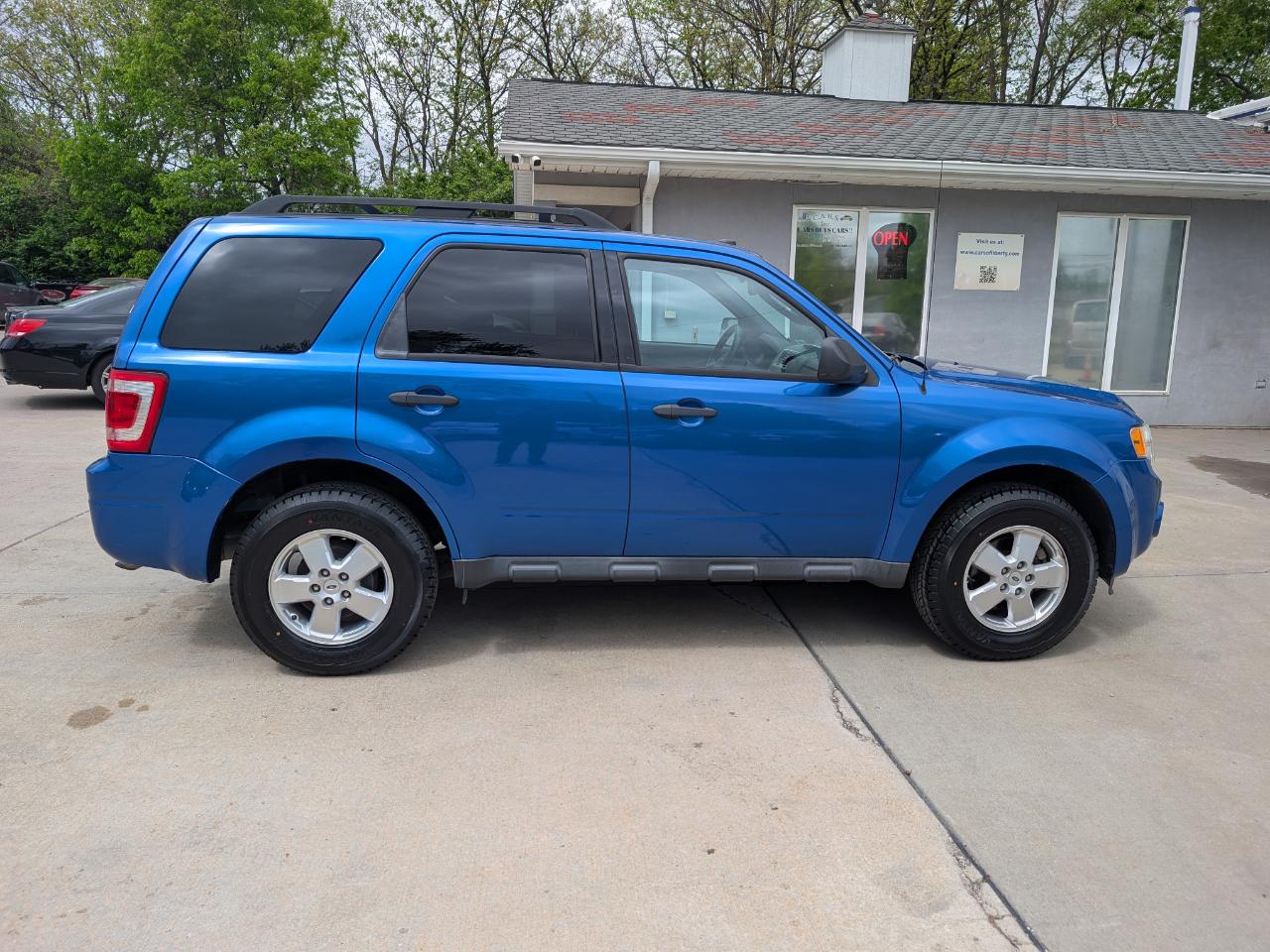 Ford Escape XLT FWD 2012