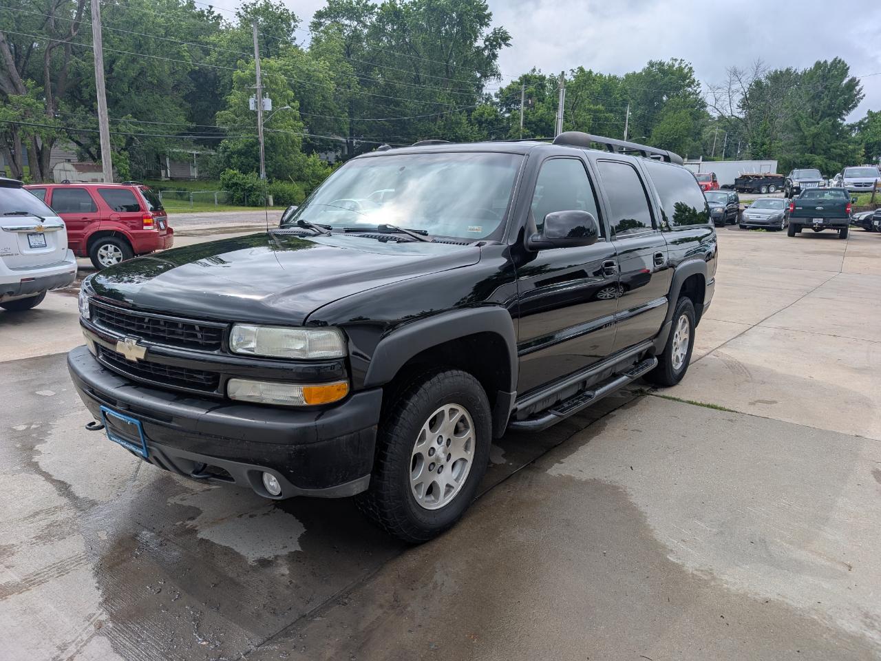 Chevrolet Suburban 1500 4WD 2003
