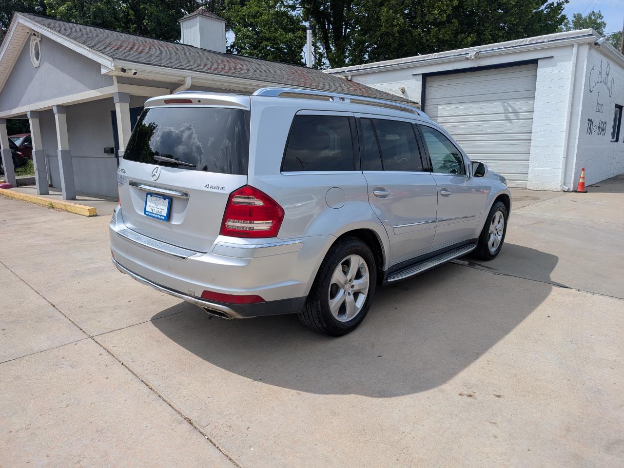 Mercedes-Benz GL-Class GL450 4MATIC 2010