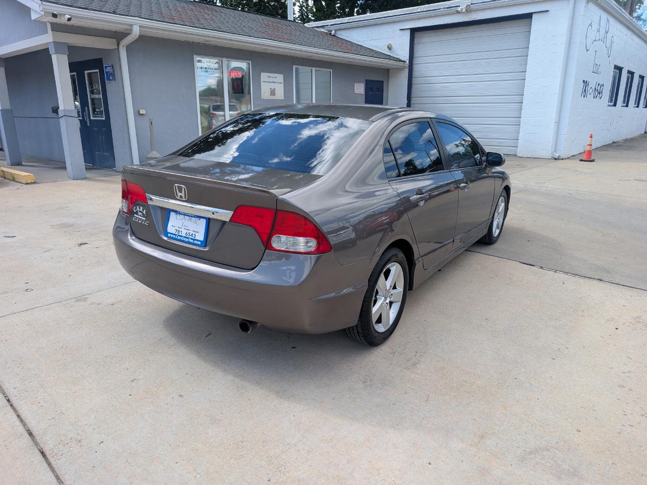 Honda Civic LX-S Sedan 5-Speed AT 2010