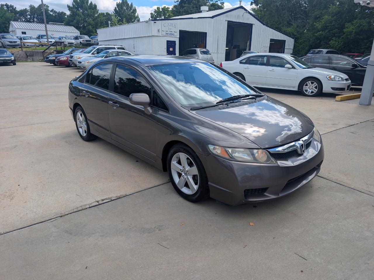 Honda Civic LX-S Sedan 5-Speed AT 2010