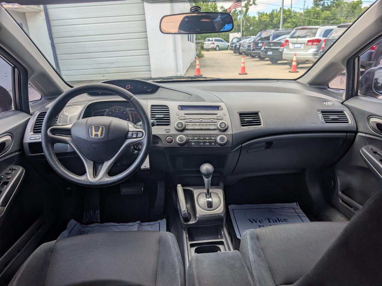 Honda Civic LX-S Sedan 5-Speed AT 2010