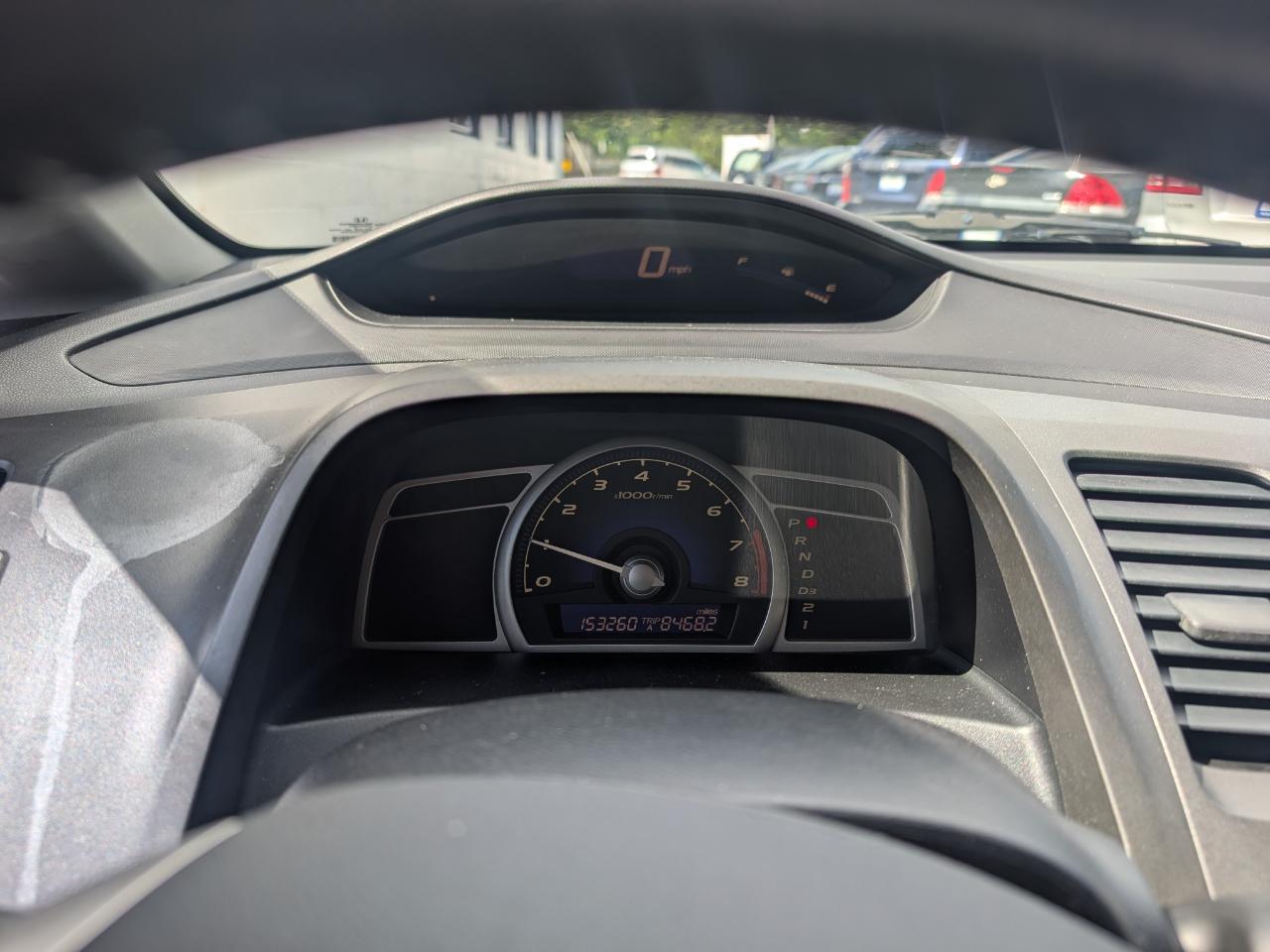 Honda Civic LX-S Sedan 5-Speed AT 2010