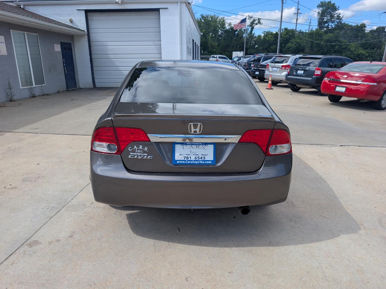 Honda Civic LX-S Sedan 5-Speed AT 2010