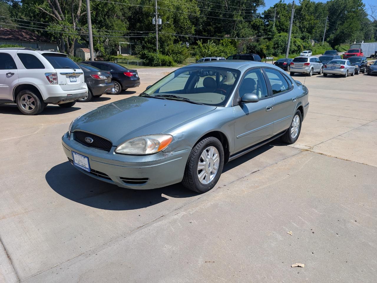 Ford Taurus SEL 2005