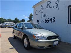2005 Ford Taurus 
