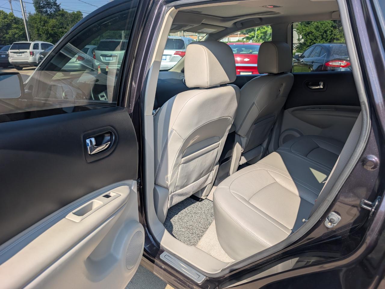 Nissan Rogue S 2WD 2013