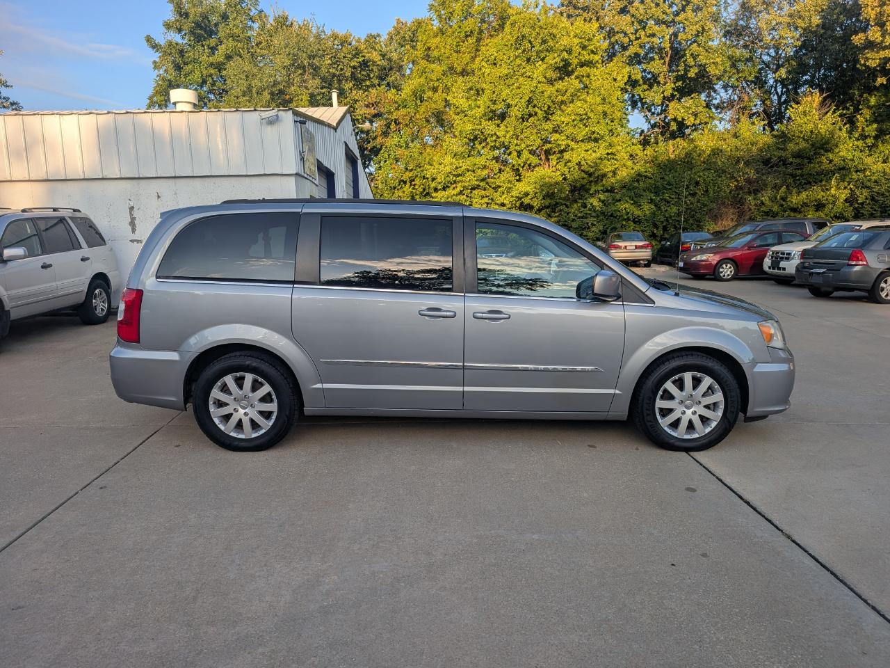 Chrysler Town & Country Touring 2014