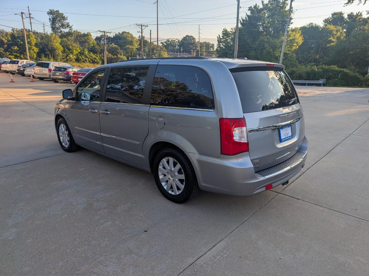 Chrysler Town & Country Touring 2014