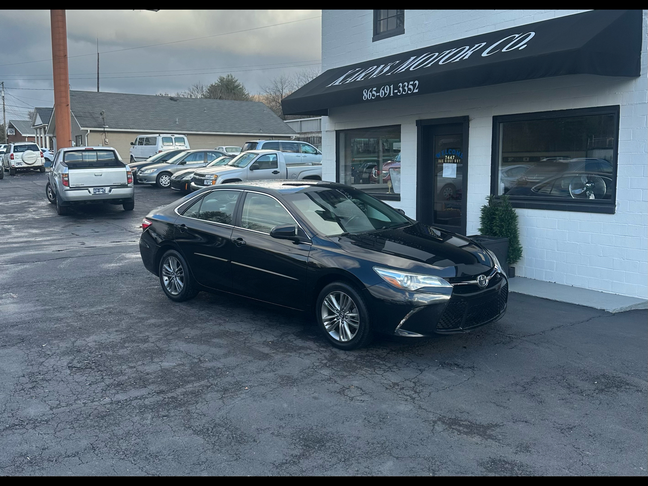 2017 Toyota Camry XLE Auto (Natl)