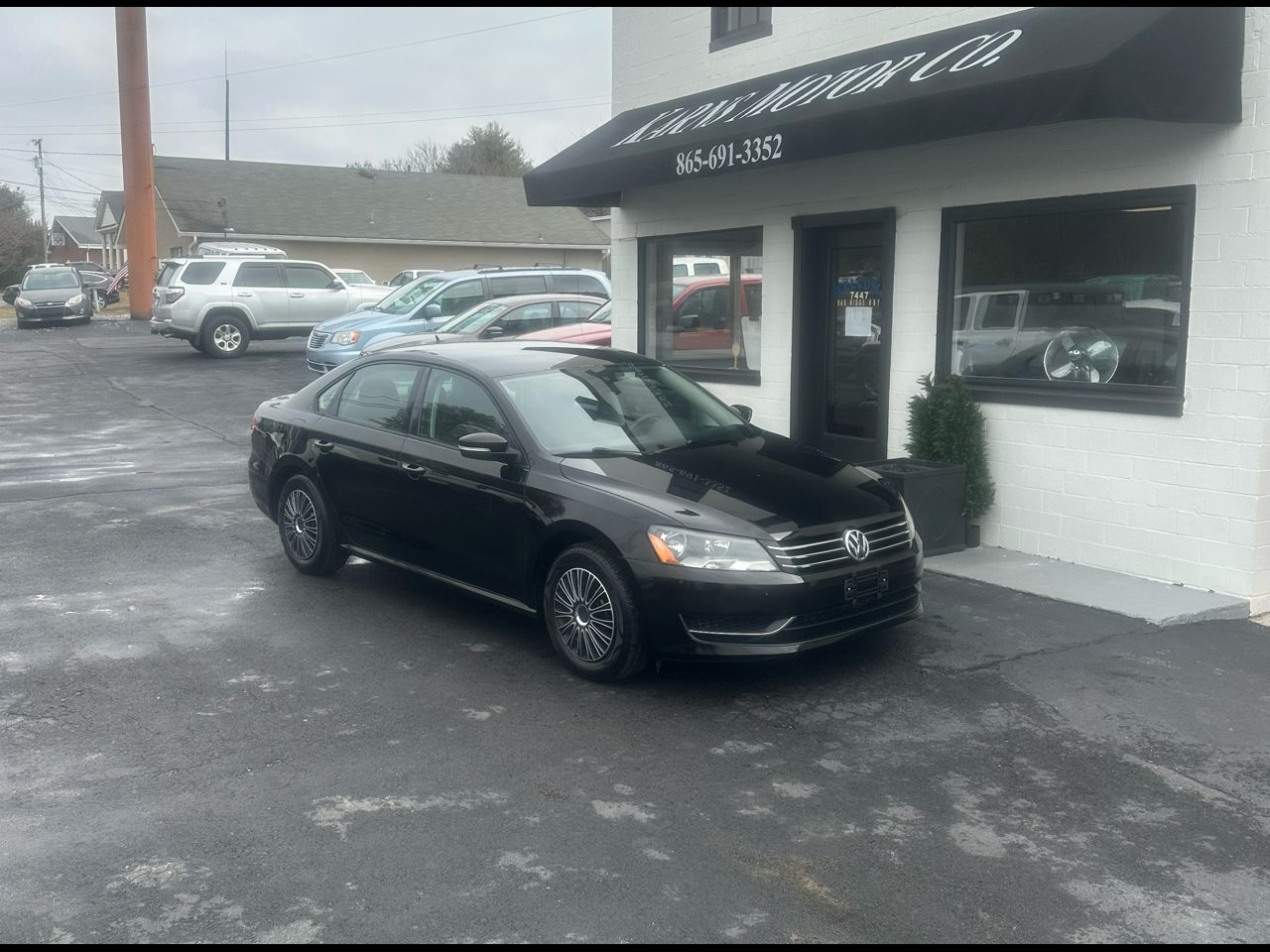 2013 Volkswagen Passat S 4D Sedan 2.5L
