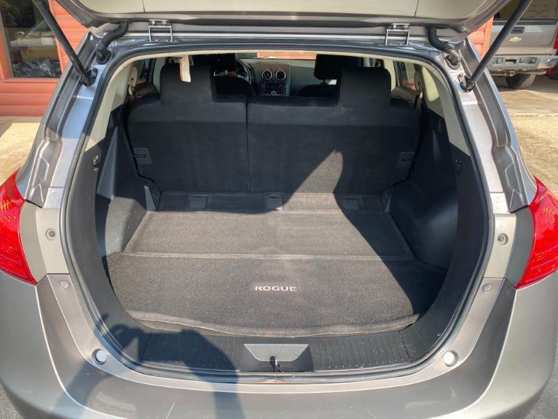 Nissan Rogue S AWD 2010