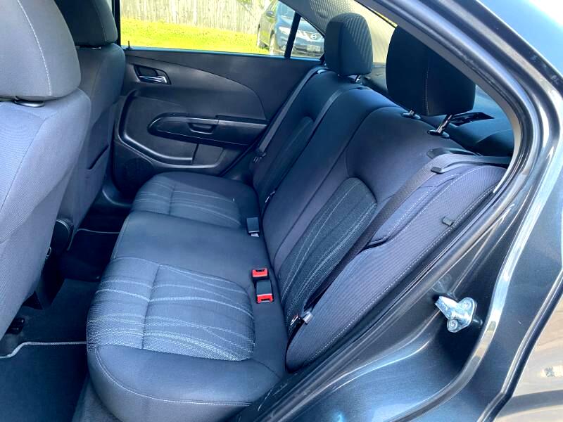 Chevrolet Sonic LT Auto Sedan 2017 Chevrolet Sonic LT Auto Sedan 2017