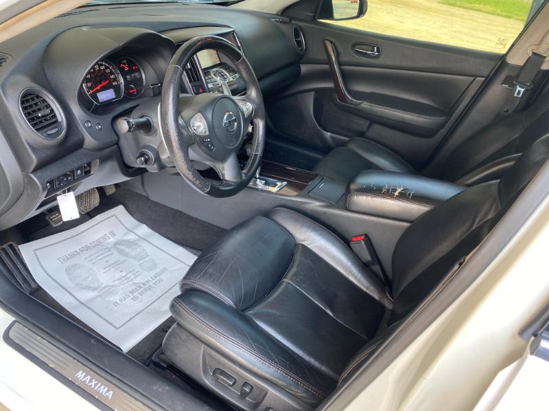 Nissan Maxima 3.5 SV 2014 Nissan Maxima 3.5 SV 2014