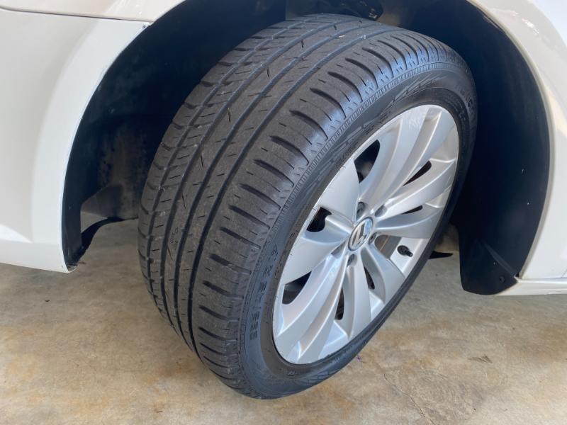 Volkswagen CC Sport PZEV 2011 Volkswagen CC Sport PZEV 2011