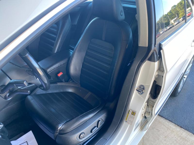 Volkswagen CC Sport PZEV 2011 Volkswagen CC Sport PZEV 2011