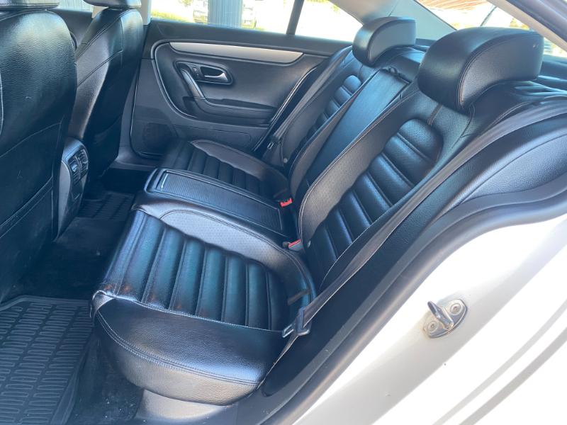 Volkswagen CC Sport PZEV 2011 Volkswagen CC Sport PZEV 2011