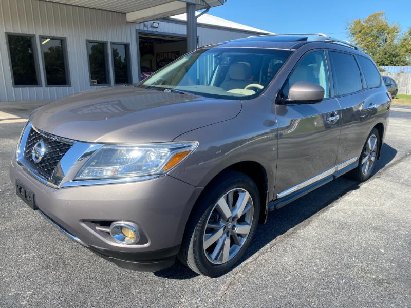 Nissan Pathfinder Platinum 4WD 2014 Nissan Pathfinder Platinum 4WD 2014