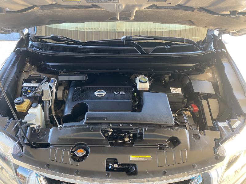 Nissan Pathfinder Platinum 4WD 2014 Nissan Pathfinder Platinum 4WD 2014