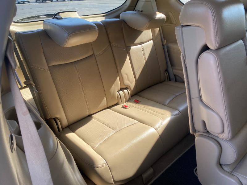 Nissan Pathfinder Platinum 4WD 2014 Nissan Pathfinder Platinum 4WD 2014