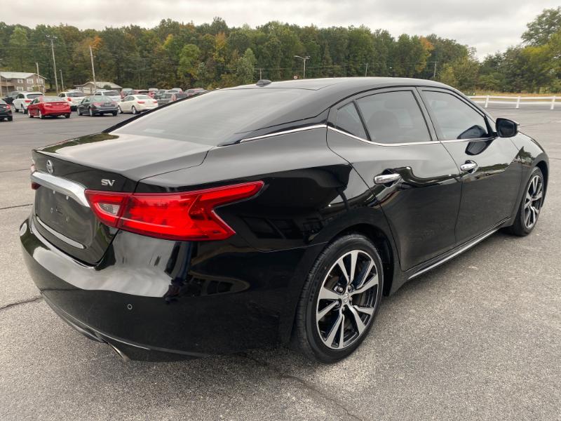 Nissan Maxima 3.5 SV 2018