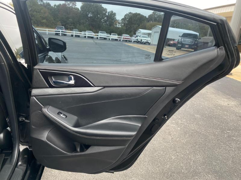 Nissan Maxima 3.5 SV 2018